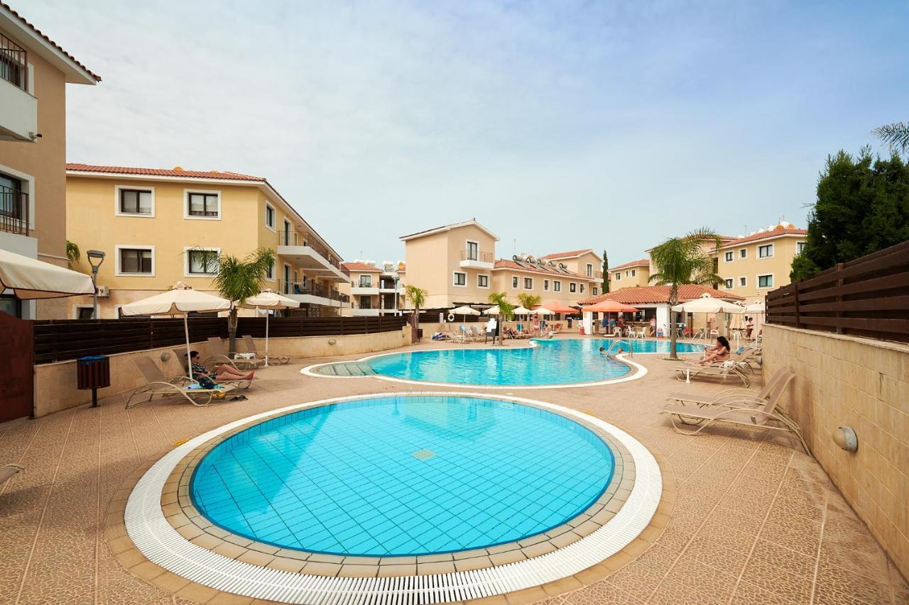 Kyklades Angie Resort Protaras Exterior foto